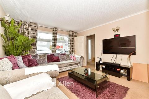 3 bedroom terraced house for sale, Great Knightleys, Basildon, Essex