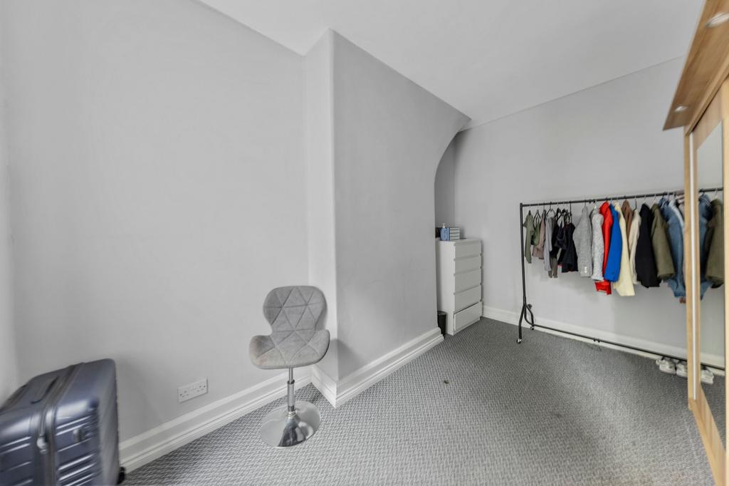 Walk-in wardrobe