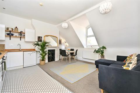 1 bedroom flat for sale, Seaside, Eastbourne