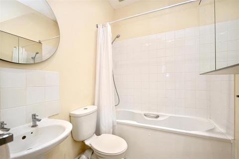 1 bedroom flat for sale, Seaside, Eastbourne