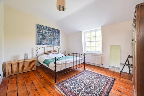 3 bedroom flat to rent, Compton Terrace, Highbury and Islington, London, N1