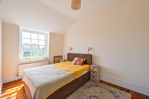 3 bedroom flat to rent, Compton Terrace, Highbury and Islington, London, N1