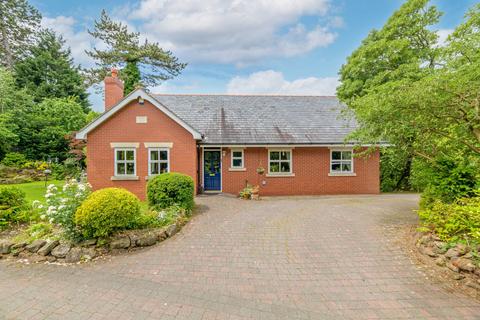 3 bedroom detached bungalow for sale, Kingsley Road, Frodsham, WA6