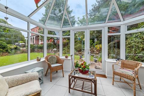 3 bedroom detached bungalow for sale, Kingsley Road, Frodsham, WA6