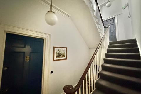 2 bedroom apartment for sale, Strangways Terrace, Truro
