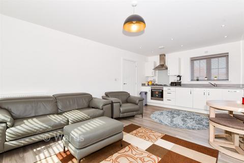 2 bedroom coach house for sale, Royal Crescent, West Malling ME19