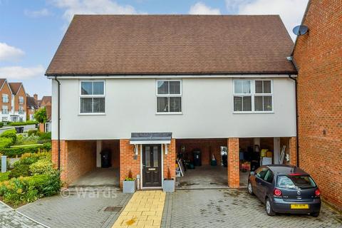2 bedroom coach house for sale, Royal Crescent, West Malling ME19