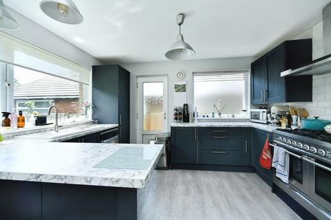 5 bedroom bungalow for sale, Bannings Vale, Saltdean, Brighton, East Sussex, BN2