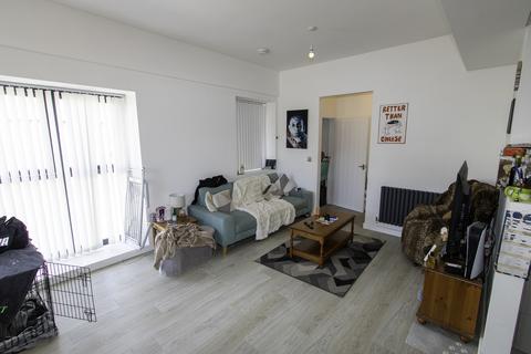 2 bedroom flat for sale, Horsehay Court, Horsehay TF4