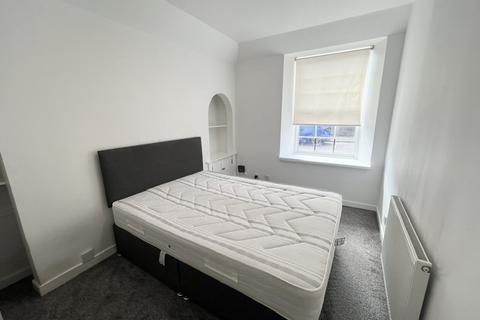 2 bedroom flat to rent, Bon Accord Street, Aberdeen AB11