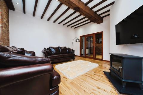 3 bedroom barn conversion for sale, Enholmes Lane, Patrington, Hull