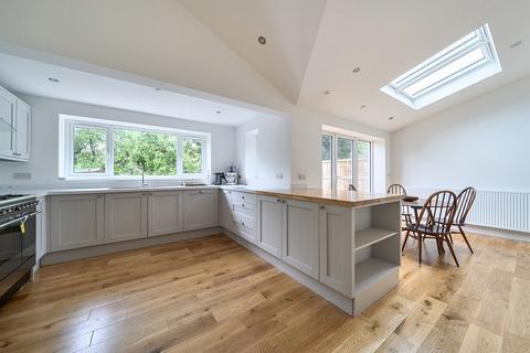 3 bedroom semi-detached house for sale, Hollin Mount, Weetwood