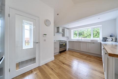 3 bedroom semi-detached house for sale, Hollin Mount, Weetwood