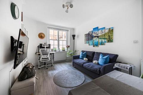 1 bedroom apartment for sale, Grove End Road, London