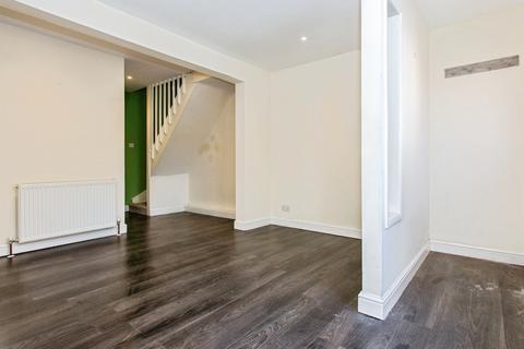 2 bedroom end of terrace house for sale, Earith Road, Willingham, Cambridge