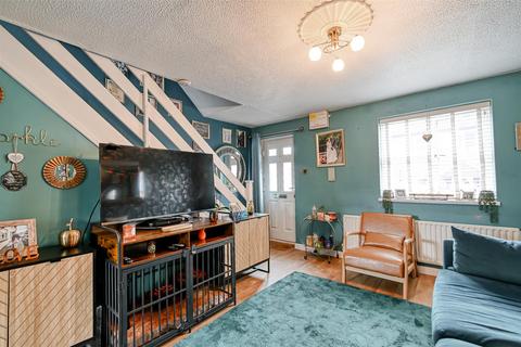 2 bedroom terraced house for sale, 2 Monks Court, Bridgnorth