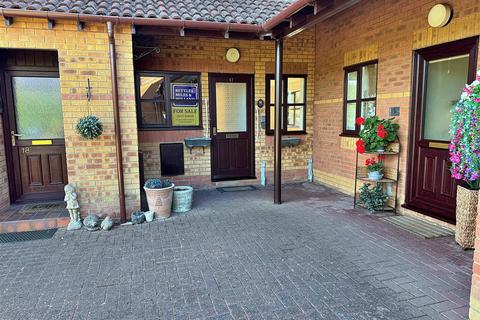 undefined, Orchard court, Neville Turner Way, Waltham, Grimsby, N.E. Lincs, DN37 0YL