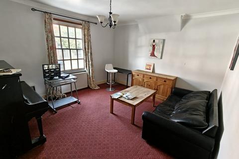 6 bedroom semi-detached house to rent, 98 Tavistock Street, Bedford, MK40 2RX