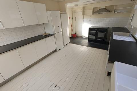 6 bedroom semi-detached house to rent, 98 Tavistock Street, Bedford, MK40 2RX