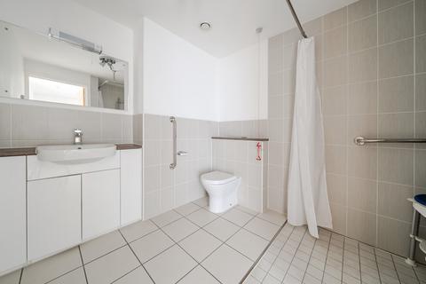 2 bedroom retirement property for sale, London Road, Surrey GU1