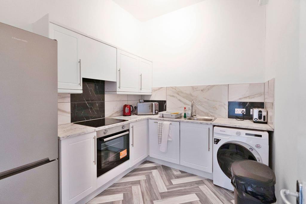 Apartment in Edinburgh, Fountainbridge - View 4