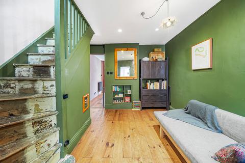 2 bedroom cottage for sale, Watery Lane, London, SW20