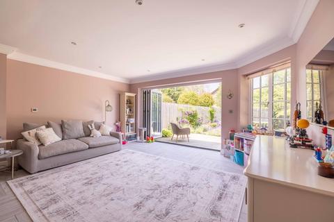 4 bedroom semi-detached house for sale, Poyle Lane, Burnham SL1