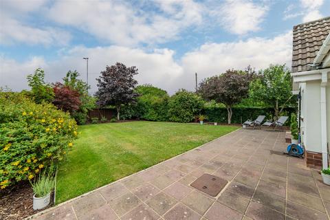 4 bedroom detached bungalow for sale, Clickemin, Newcastle Upon Tyne NE20