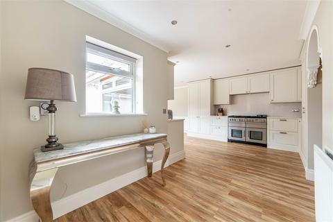 4 bedroom detached bungalow for sale, Clickemin, Newcastle Upon Tyne NE20