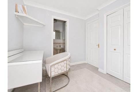 2 bedroom apartment for sale, 201 Great North Way, London, NW4