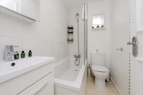 1 bedroom flat for sale, Richmond Way, Shepherd's Bush W12