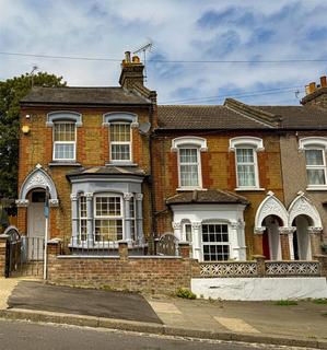 3 bedroom end of terrace house for sale, Purrett Road, Plumstead SE18