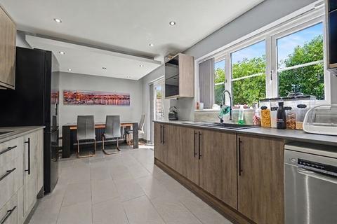 3 bedroom detached house for sale, Minton Road, Coventry CV2