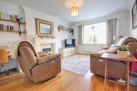 4 bedroom detached house for sale, Hillcrest Drive, Beverley