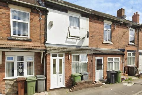 2 bedroom terraced house to rent, Woden Road, Wolverhampton WV10