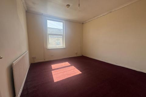 2 bedroom terraced house to rent, Woden Road, Wolverhampton WV10