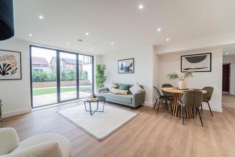 undefined, Washway Road, Sale Point, M33