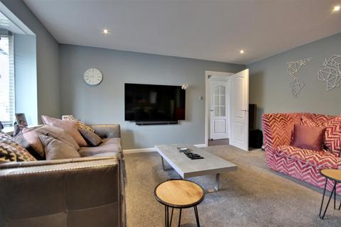 4 bedroom detached house for sale, Curlew, Beverley