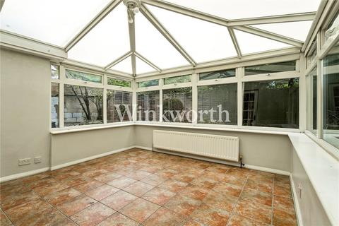 2 bedroom detached house for sale, Derwent Road, London, N13