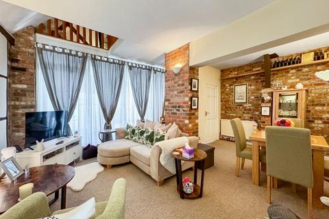 1 bedroom flat for sale, Post Office Lane, Wantage, OX12