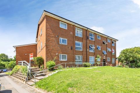 Bushey Grove Road, Bushey