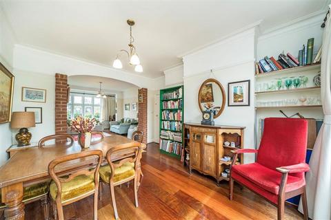 4 bedroom semi-detached house for sale, Senlac Road, London SE12