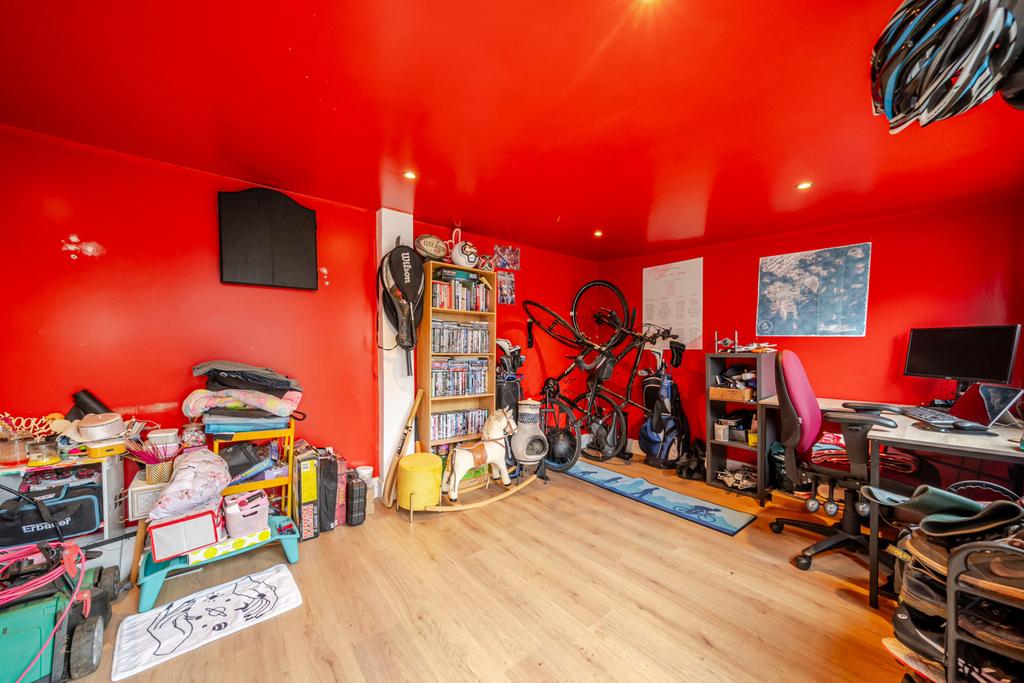 1477243-6-6a2bd20...