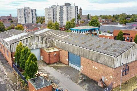 Warehouse to rent, Hill St Ashton Under Lyne OL7 0PZ
