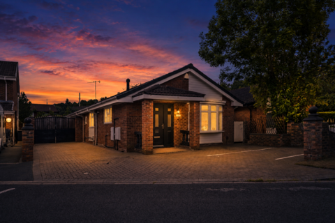 4 bedroom bungalow for sale, Hemlock Close, Liverpool L12