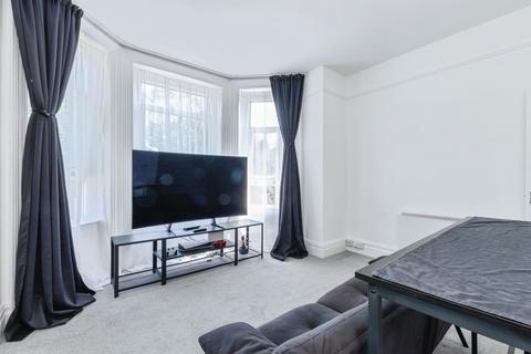 1 bedroom flat for sale, Lansdowne Road, Bournemouth