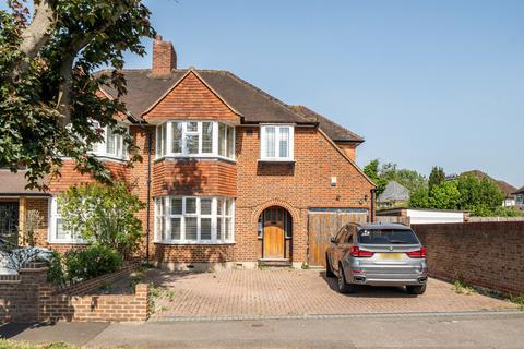 Carlisle Road, Cheam, Sutton