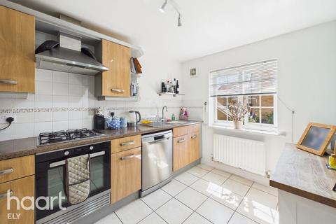 3 bedroom townhouse for sale, Redshank Close, Soham