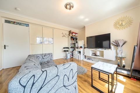 2 bedroom flat for sale, Ainsty Estate, Pine House Ainsty Estate, SE16