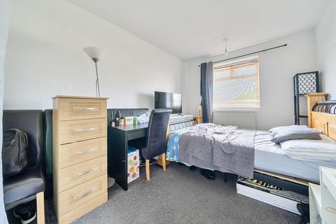 2 bedroom flat for sale, Ainsty Estate, Pine House Ainsty Estate, SE16